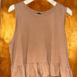 Women's Sleeveless Ruffle Hem Top - Brown